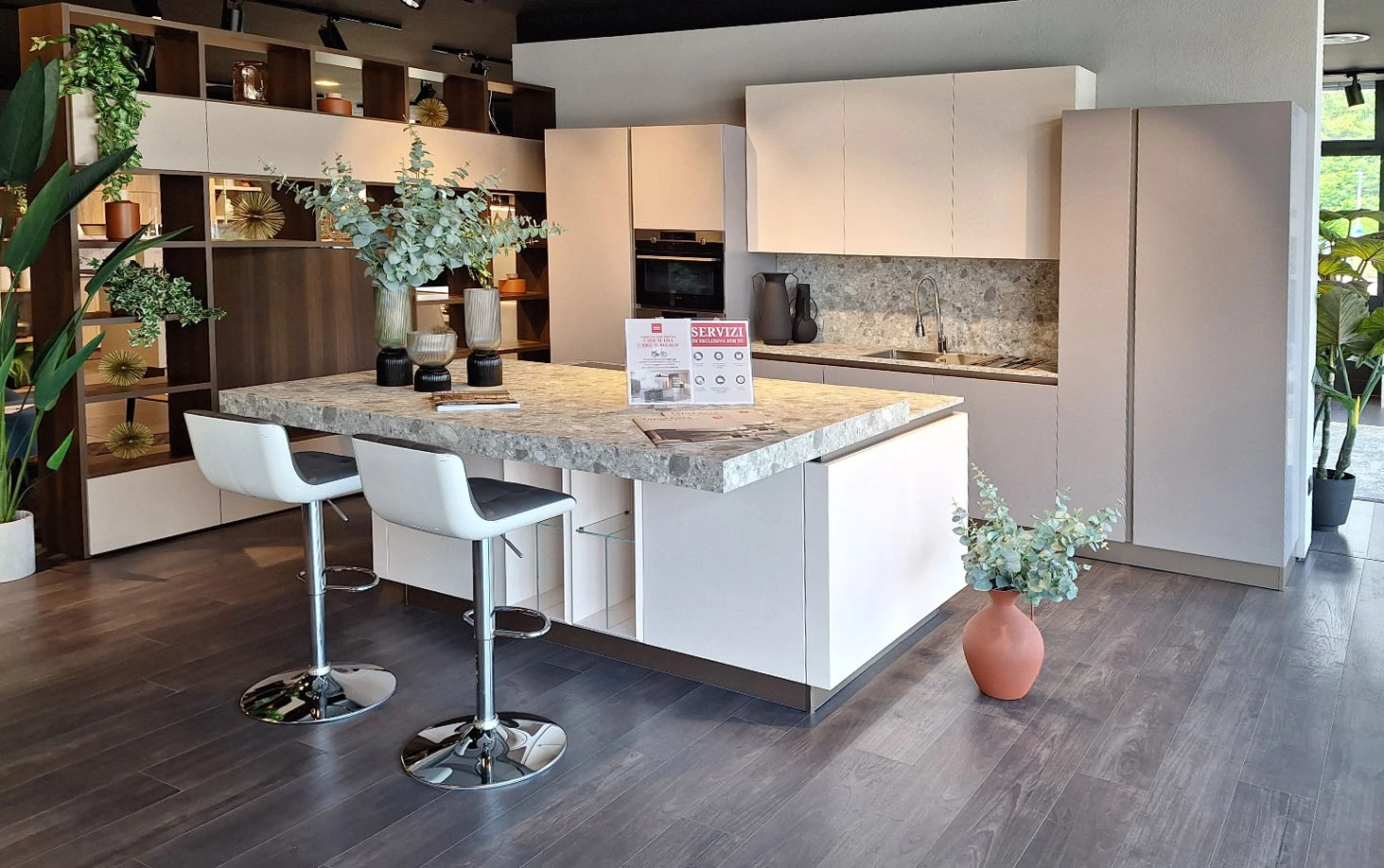 Cucina ORIGINA con gola – OFFERTA OUTLET